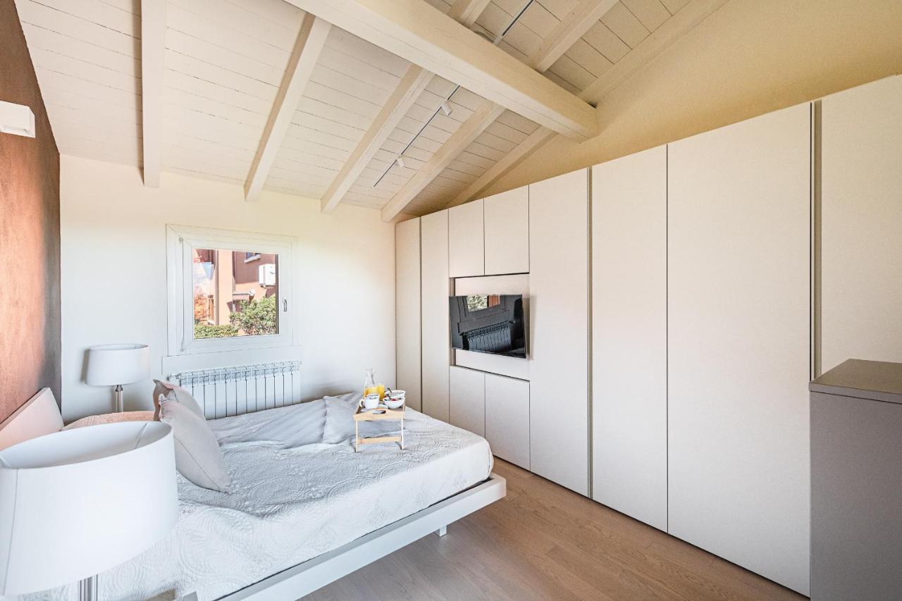 Birdie 59 Apartment By Wonderful Italy Soiano Del Lago Exteriör bild
